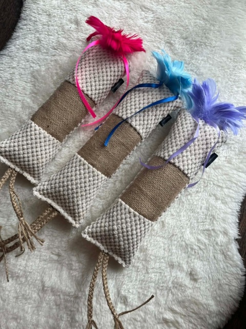 Wstążkowy Koci Totem